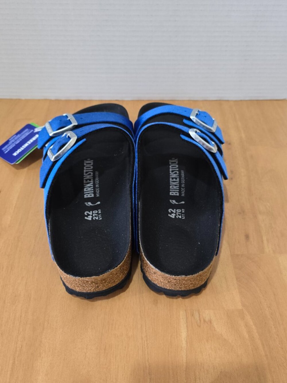 Birkenstock Women's Brilliant Blue Velvet Arizona Rivet Logo Sandals Size 42 NWT - Picture 4 of 9